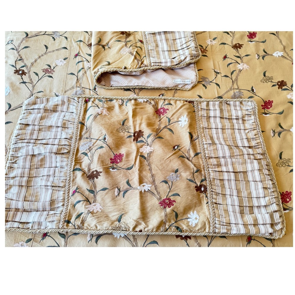 VTG Eastern Accents KING Duvet & Pillow Shams Set Silk embroidered Floral Gold - Picture 8 of 16